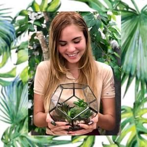 Meet your Posher, Gretchen